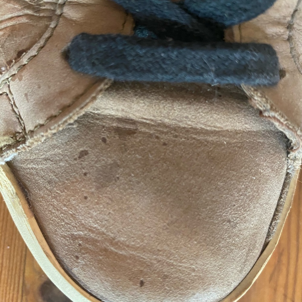Golden Goose Tan Suede Sneakers - Picture 5 of 16